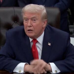 Pennsylvania residents TEAR into Trump over failing economy