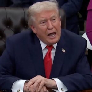 Trump SCREWS HIMSELF in disastrous interview